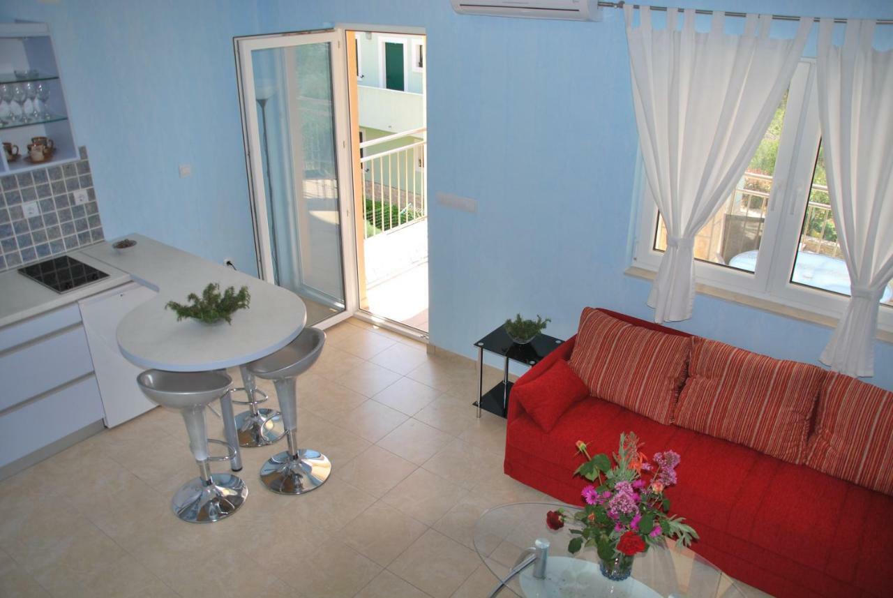 Villa Lunaris Maslinica Exterior foto